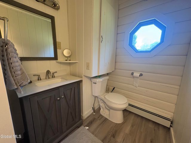 58 Wolcott Road, Crown Point, NY 12928