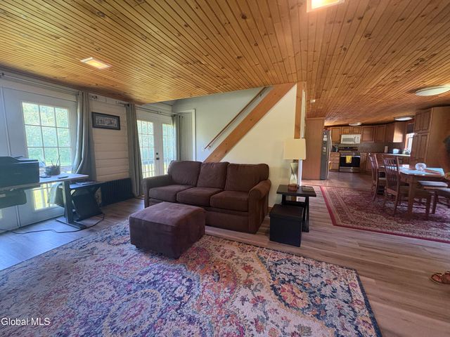 58 Wolcott Road, Crown Point, NY 12928