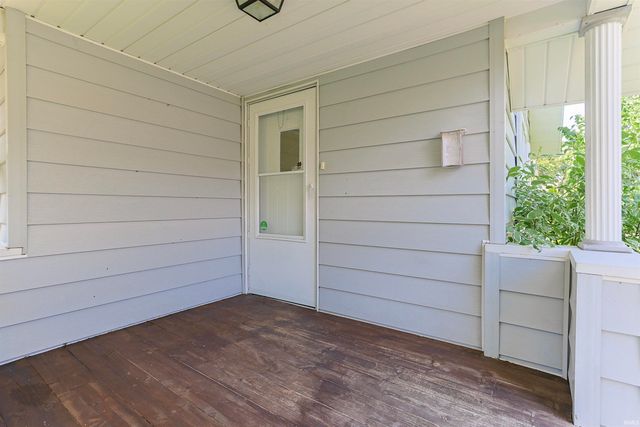 2157 Berkley Place, South Bend, IN 46616