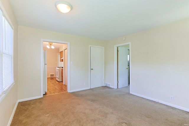 2157 Berkley Place, South Bend, IN 46616