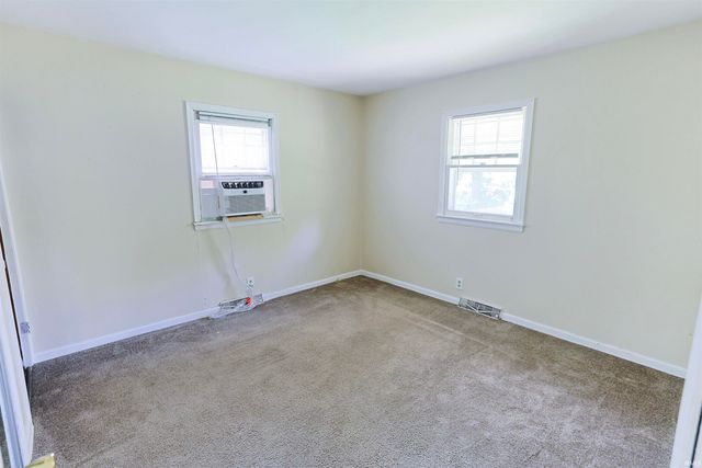 2157 Berkley Place, South Bend, IN 46616