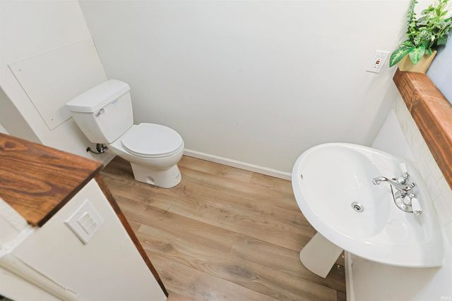 2157 Berkley Place, South Bend, IN 46616