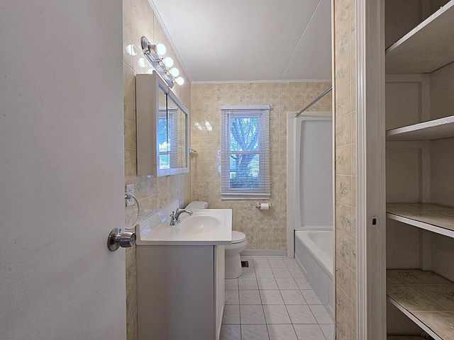 3476 N 96th STREET, Milwaukee, WI 53222
