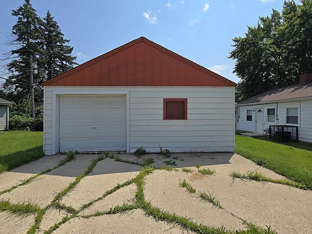 3476 N 96th STREET, Milwaukee, WI 53222