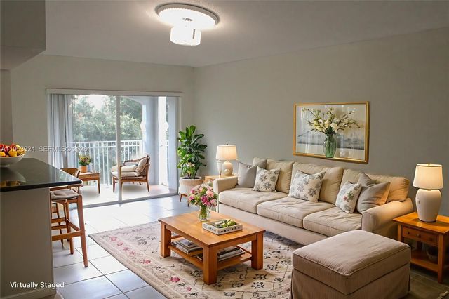 9650 NW 2nd St 4-301, Pembroke Pines, FL 33024