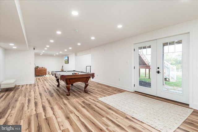 1015 REDBUD RD, Winchester, VA 22603