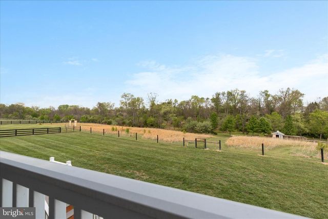 1015 REDBUD RD, Winchester, VA 22603