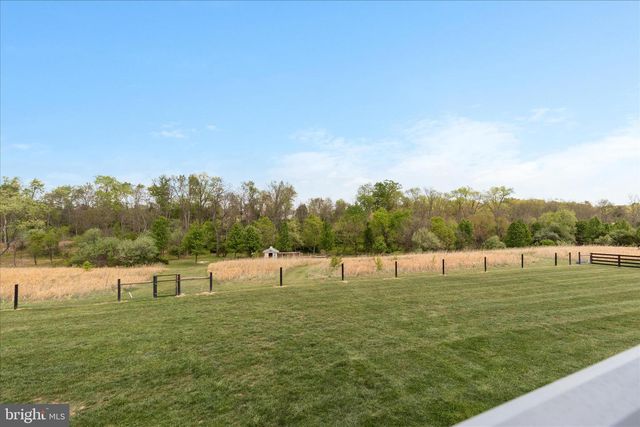 1015 REDBUD RD, Winchester, VA 22603
