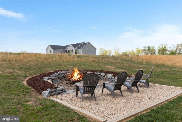 1015 REDBUD RD, Winchester, VA 22603