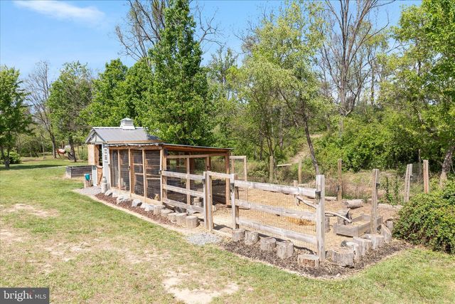 1015 REDBUD RD, Winchester, VA 22603
