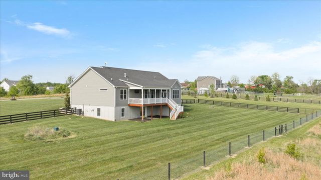 1015 REDBUD RD, Winchester, VA 22603