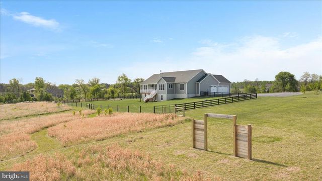 1015 REDBUD RD, Winchester, VA 22603