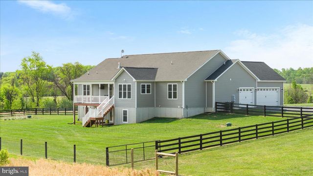 1015 REDBUD RD, Winchester, VA 22603