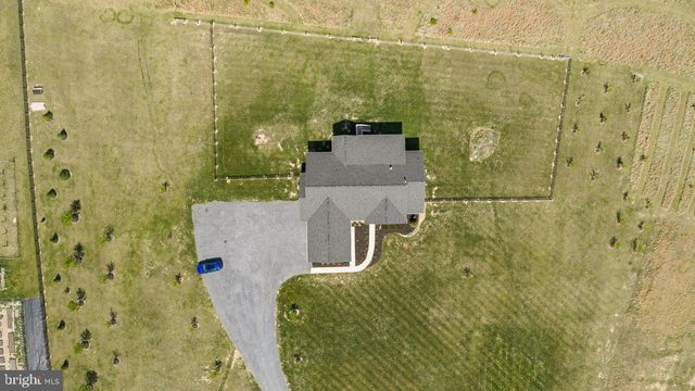 1015 REDBUD RD, Winchester, VA 22603