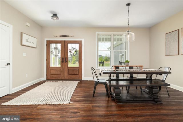 1015 REDBUD RD, Winchester, VA 22603