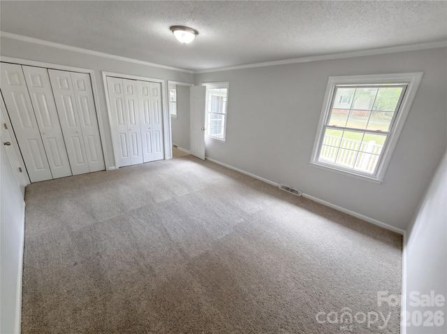 2077 Strafford Drive, Lancaster, SC 29720