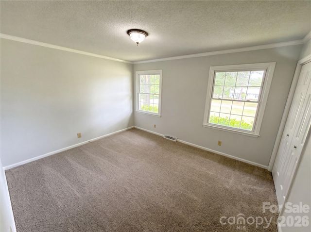 2077 Strafford Drive, Lancaster, SC 29720