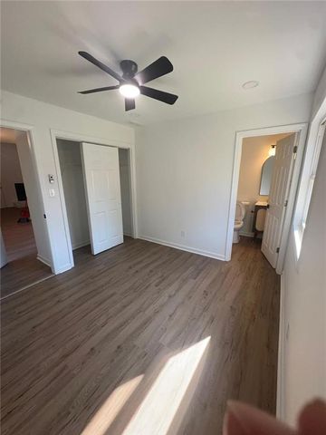 122 Jennifer Lane SW 120, Marietta, GA 30060
