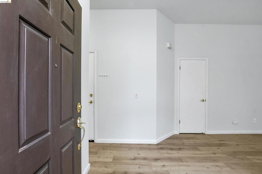 Image 5 of property listing at 276 Black Amber Way, Brentwood, CA 94513