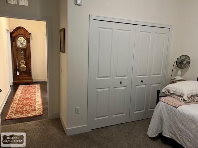 5656 Flagstaff Pines Drive 402, Shelby Twp, MI 48317