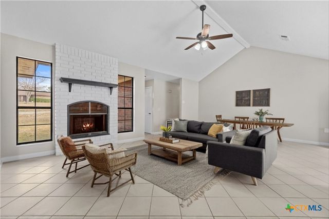 180 County Road 4933, Kempner, TX 76539