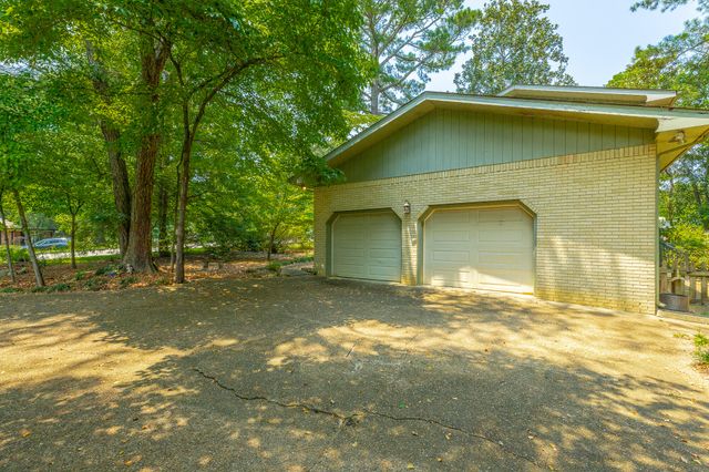 4180 Gann Store Road, Hixson, TN 37343