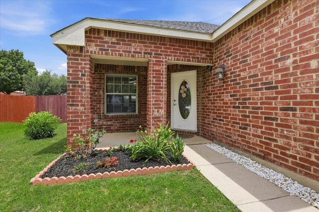 5217 Shiver Road, Fort Worth, TX 76244