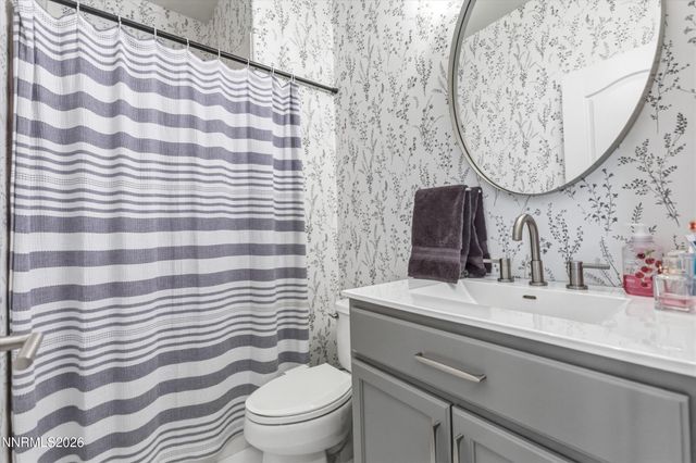 6726 Runnymede Drive, Sparks, NV 89436