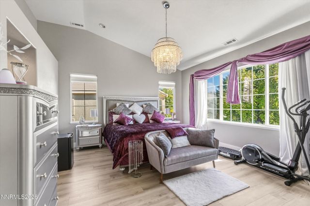 6726 Runnymede Drive, Sparks, NV 89436