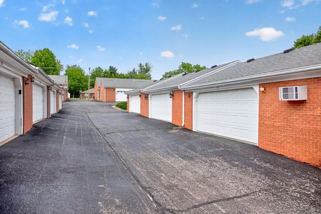105 Savannah Way, Danville, KY 40422