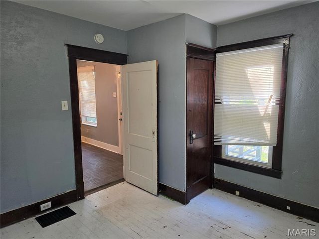 7212 Eunice Avenue, St Louis, MO 63136