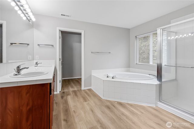 3240 Destination Avenue E, Fife, WA 98424