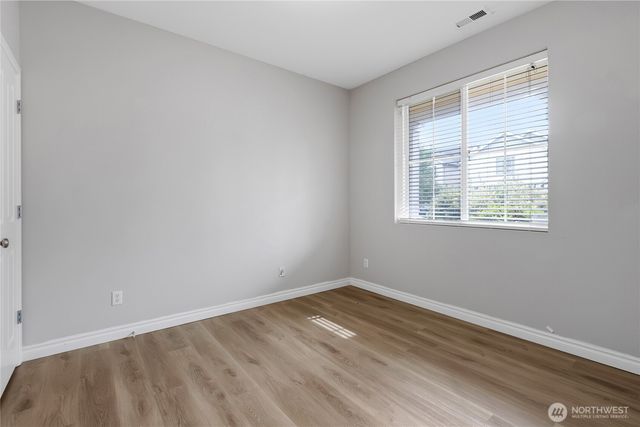 3240 Destination Avenue E, Fife, WA 98424