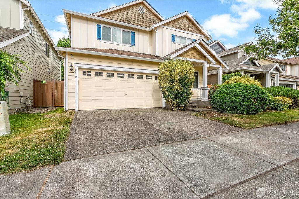 3240 Destination Avenue E, Fife, WA 98424