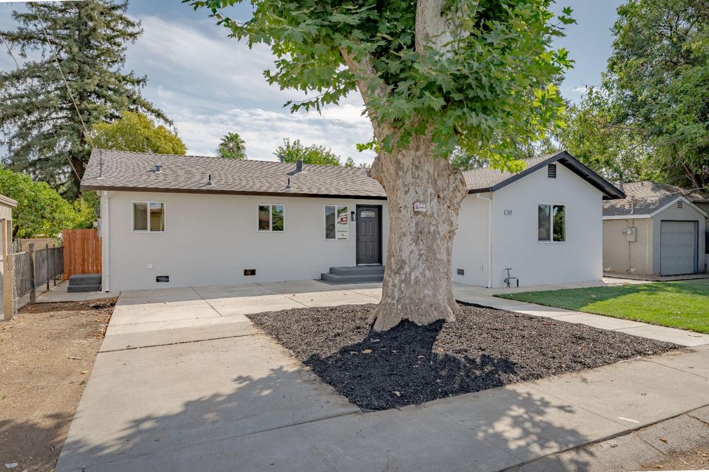 705 Gray Ave, Yuba City, CA 95991