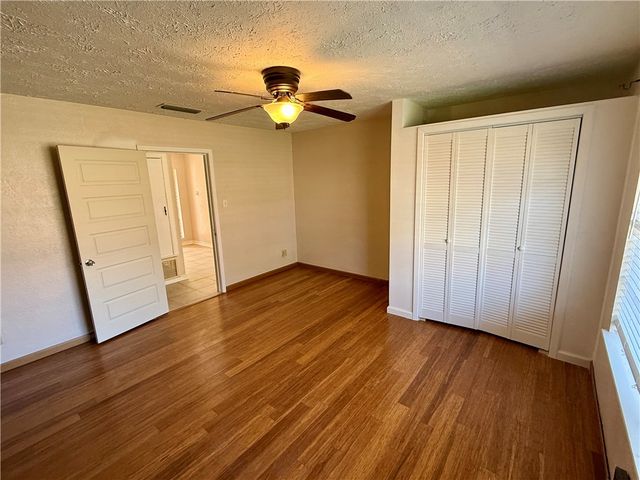 118 Markham Pl, Portland, TX 78374