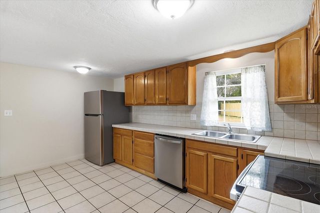 7461 W VILLAGE DRIVE, Homosassa, FL 34446