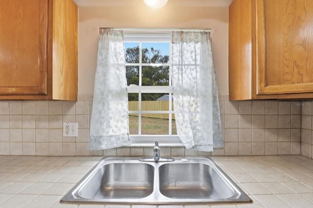 7461 W VILLAGE DRIVE, Homosassa, FL 34446