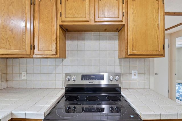 7461 W VILLAGE DRIVE, Homosassa, FL 34446