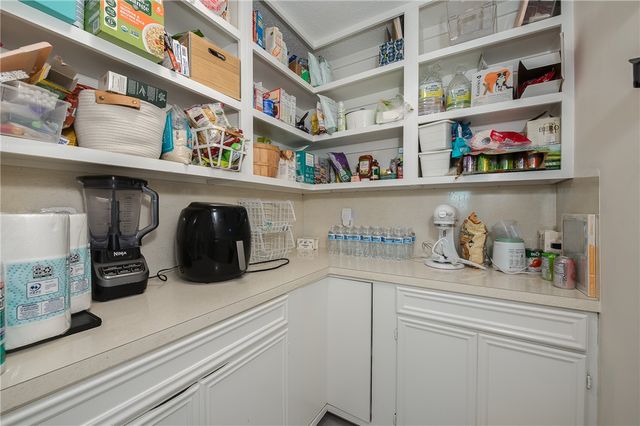 1803 Southwood Drive, College Station, TX 77840