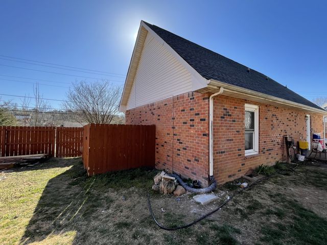 552 Piccadilly Row, Antioch, TN 37013