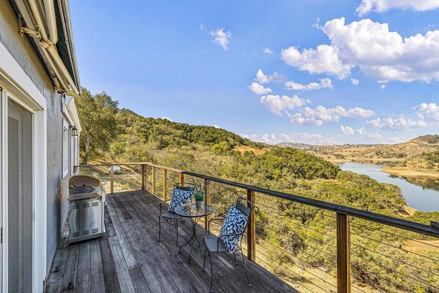 17300 Chesbro Lake Drive, Morgan Hill, CA 95037