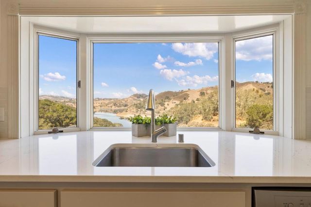 17300 Chesbro Lake Drive, Morgan Hill, CA 95037