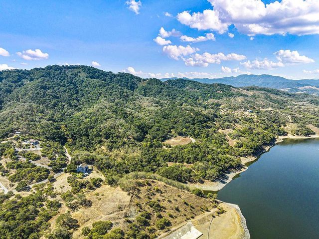 17300 Chesbro Lake Drive, Morgan Hill, CA 95037