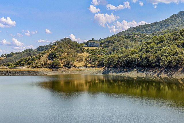 17300 Chesbro Lake Drive, Morgan Hill, CA 95037