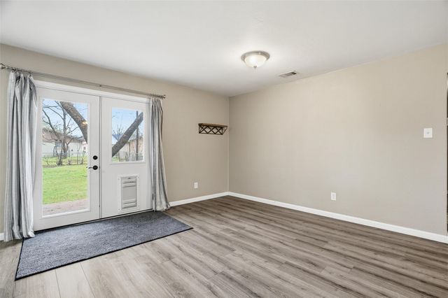 120 NW Suzanne Terrace, Burleson, TX 76028