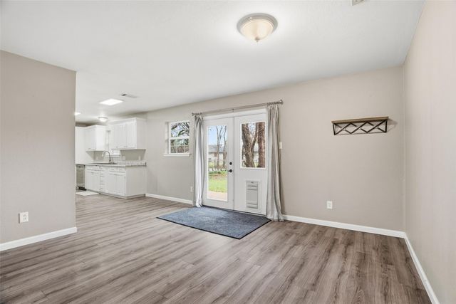 120 NW Suzanne Terrace, Burleson, TX 76028