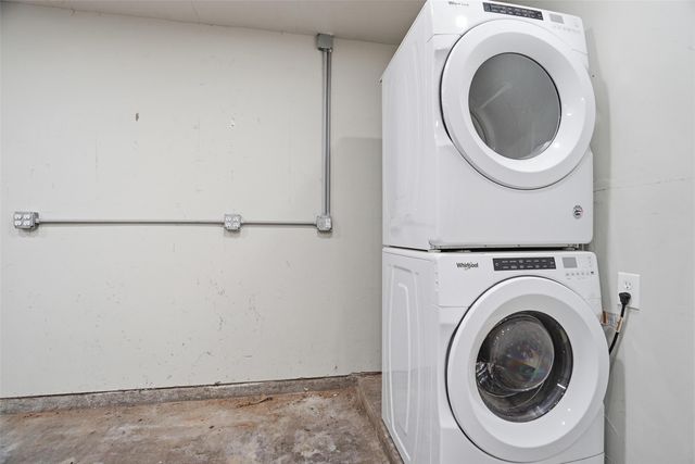 120 NW Suzanne Terrace, Burleson, TX 76028