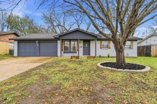 120 NW Suzanne Terrace, Burleson, TX 76028