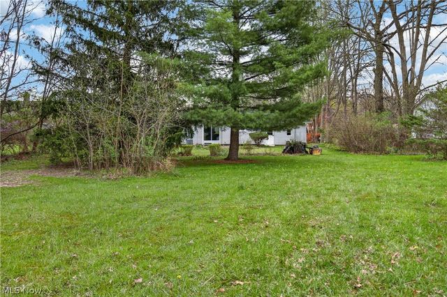 6580 Barton Road, North Olmsted, OH 44070